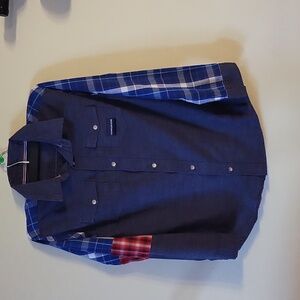 Calvin Klein Blue and White Plaid Button Down Long leeve Shirt